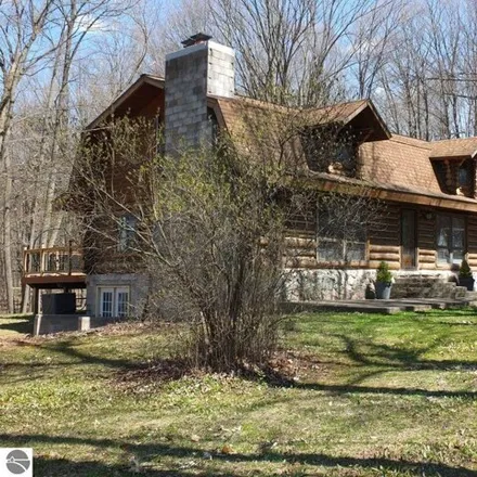Image 2 - 4777 West Phelps Road, Pioneer Township, MI 49651, USA - House for sale