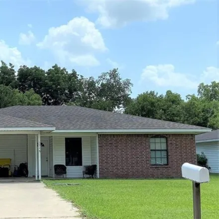 Rent this 3 bed house on 1518 Cherry Street in Gainesville, TX 76240