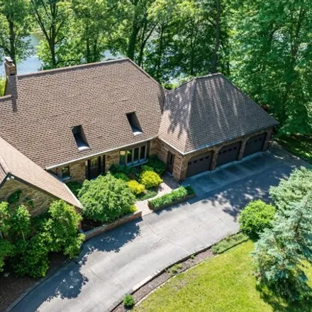 Buy this 5 bed house on Gull Lake Country Club in 9725 West Gull Lake Drive, Highland Park