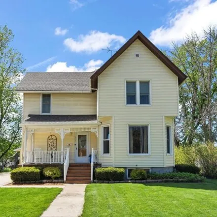 Buy this 3 bed house on 213 South Chestnut Avenue in New Hampton, IA 50659