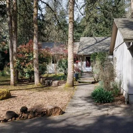 Buy this 2 bed house on 4204 Woodside Circle in Jean, Lake Oswego