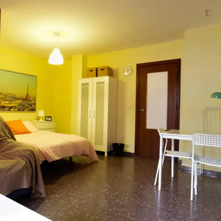 Image 1 - Carrer del Doctor Manuel Candela, 77, 46021 Valencia, Spain - Room for rent