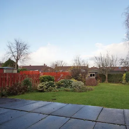 Image 9 - Hookstone Close, Harrogate, HG2 7HL, United Kingdom - Duplex for rent