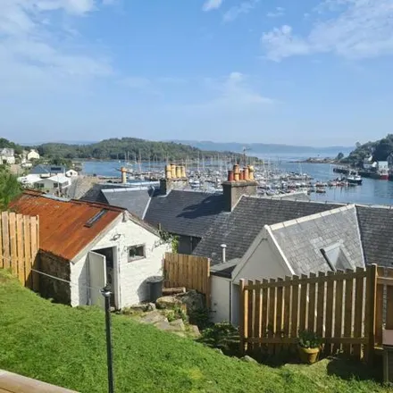 Image 3 - the Victoria Hotel, Barmore Road, Tarbert, PA29 6TW, United Kingdom - Apartment for sale