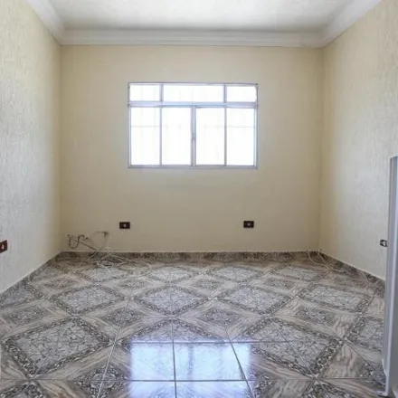 Rent this 2 bed house on Avenida Diogo Antônio Feijó in Jardim das Flòres, Osasco - SP
