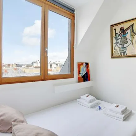 Image 8 - 24 Rue Galilée, 75116 Paris, France - Apartment for rent