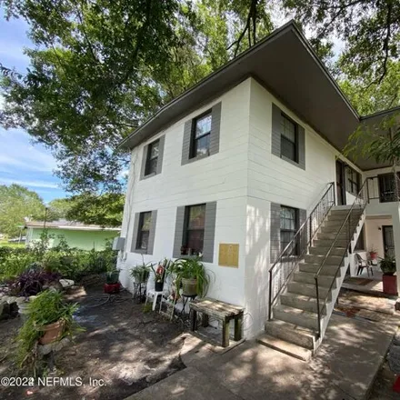 Buy this studio house on 1844 West 5th Street in College Park, Jacksonville