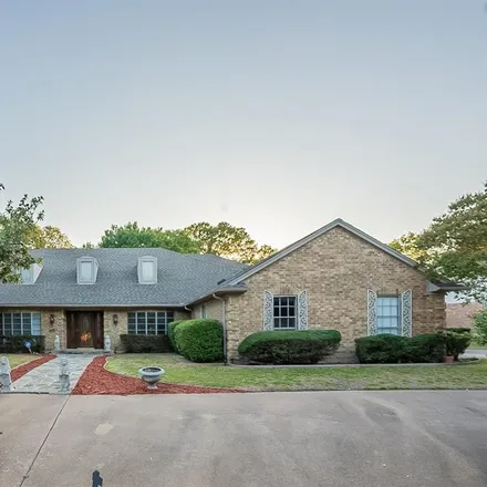 Buy this 4 bed house on 814 Rock Canyon Drive in Duncanville, TX 75137