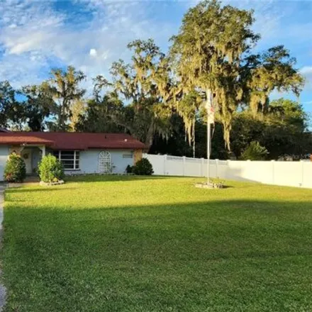 Buy this 3 bed house on 38101 Salem Avenue in Pasco County, FL 33541