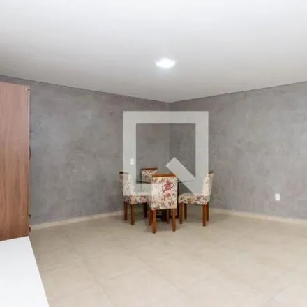Rent this 1 bed apartment on Rua Cesário Lange in Taboão, Guarulhos - SP