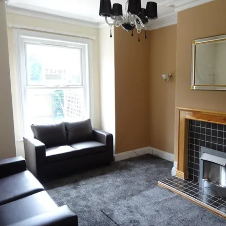 Rent this 5 bed house on The Shires in Bennett Road, Leeds