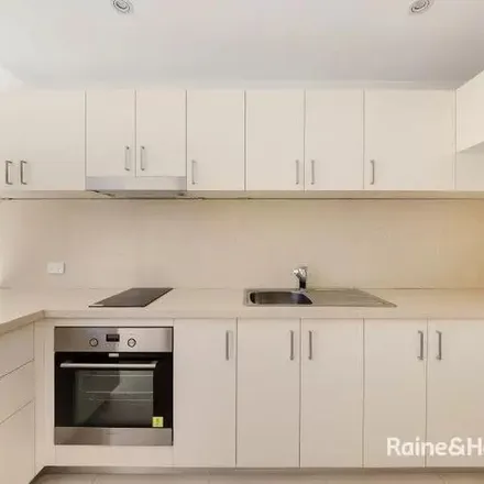 Image 2 - 24 Perouse Road, Randwick NSW 2031, Australia - Apartment for rent