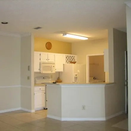 Image 9 - Gate Parkway, Jacksonville, FL 32255, USA - Condo for rent