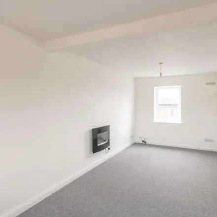 Image 2 - Harlech Close, Derby, DE21 7RE, United Kingdom - Apartment for sale