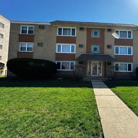 Rent this 2 bed condo on 1207 Brown Street in Des Plaines, IL 60016