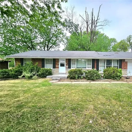 Image 1 - 10465 Bellefontaine Road, Bellefontaine Neighbors, MO 63137, USA - House for sale