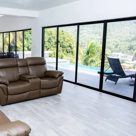 Rent this 2 bed house on Soufrière