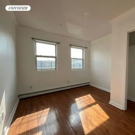 Image 4 - 688 Jerome Street, New York, NY 11207, USA - Apartment for rent