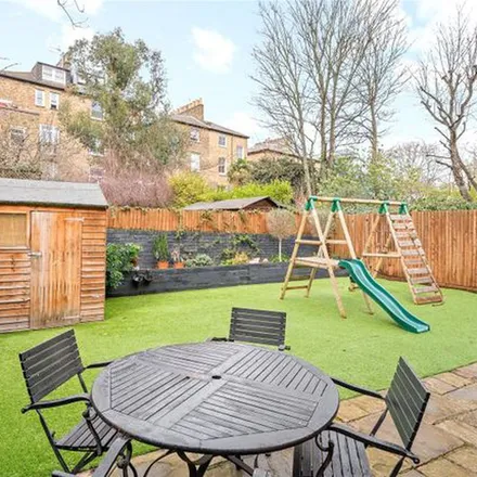 Rent this 5 bed townhouse on Hartham Close in London, N7 9JH