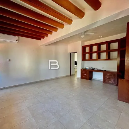 Rent this studio house on Avenida Paraíso in Isla Dorada, 75500 Cancún