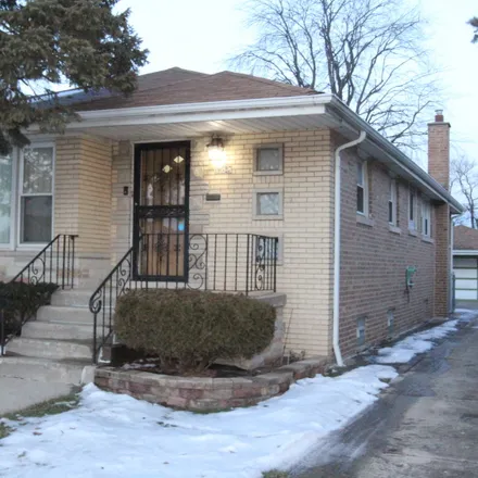Image 6 - 10515 South Emerald Avenue, Chicago, IL 60628, USA - House for sale