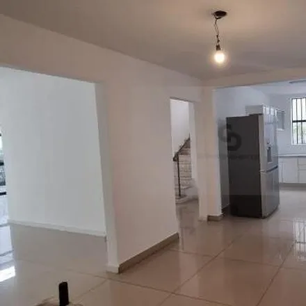 Rent this 3 bed house on Rua Lourenço de Almeida 301 in Moema, São Paulo - SP