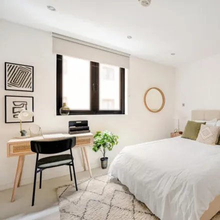 Image 3 - Point W Access Road, London, SW7 4JA, United Kingdom - Apartment for sale