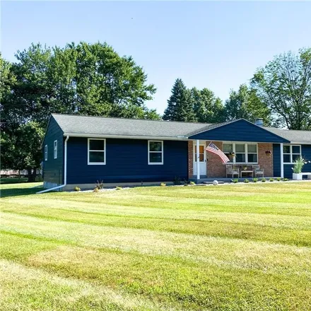 Buy this 3 bed house on 5 Upper Woods Road in New Hartford, Oneida County