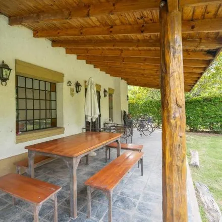 Buy this 5 bed house on Artigué in Partido de San Miguel, 1662 Bella Vista