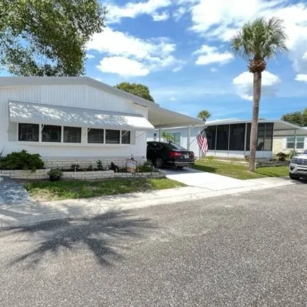 Image 2 - 833 Mallard Lane, Palm Harbor, FL 34689, USA - House for sale
