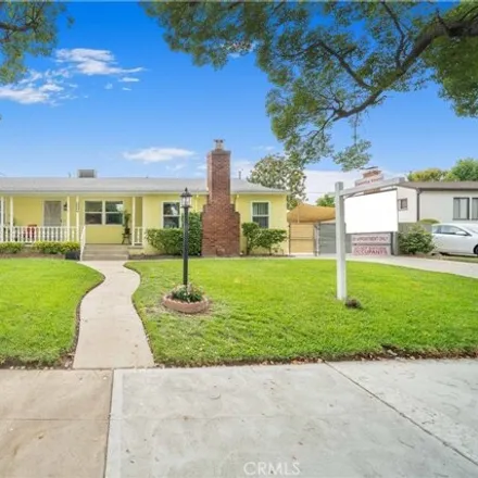 Buy this 3 bed house on 1517 N Ontario St in Burbank, California