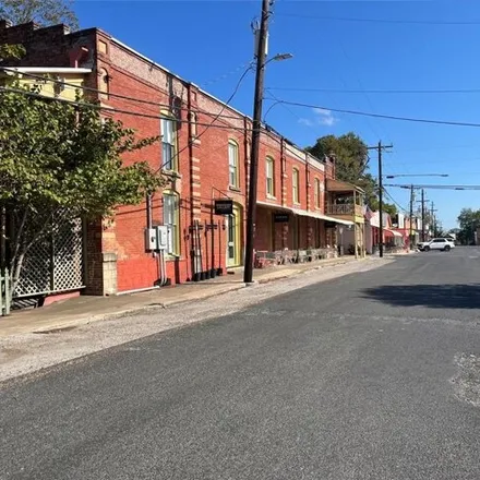 Image 6 - The Old Bank Building, West Fayette Street, Fayetteville, Fayette County, TX 78940, USA - House for sale