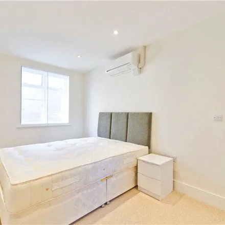 Image 4 - 30 Maple Street, London, W1T 6HP, United Kingdom - Apartment for rent