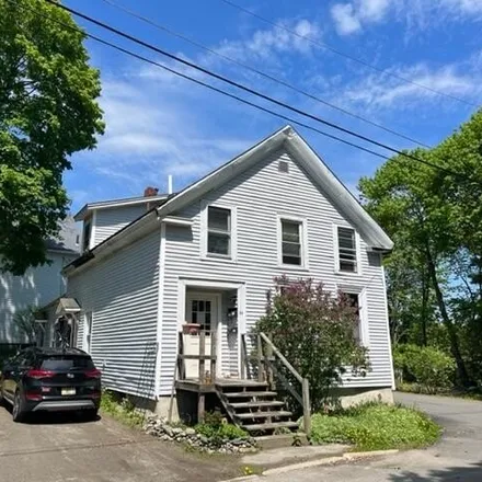 Buy this studio house on 58 Everett St Unit 2 in Bangor, Maine