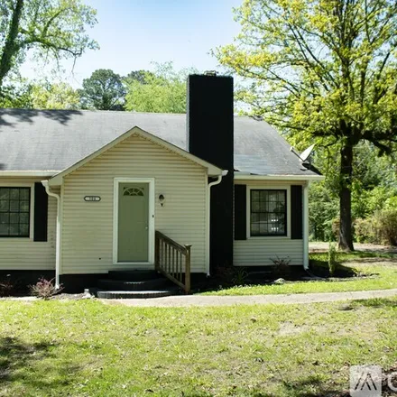 Rent this 3 bed house on 504 Highland Ave