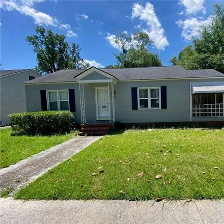 Rent this 2 bed house on 2249 East 40th Street in Savannah, GA 31404