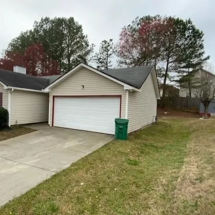 Rent this 3 bed house on 3717 Salem Meadows Drive in Stonecrest, GA 30038