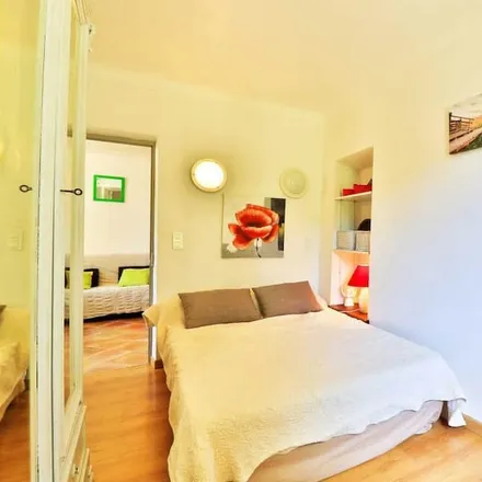 Rent this 2 bed apartment on Centre d'incendie et de secours de Bar-sur-Loup in Avenue des Écoles, 06620 Le Bar-sur-Loup
