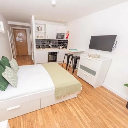 Rent this studio apartment on Level in 18-20 Fleet Street, Ropewalks
