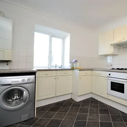 Image 5 - Coral, 37 Longridge Avenue, Brighton, BN2 8LG, United Kingdom - Apartment for rent