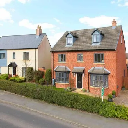 Buy this 5 bed house on Darrall Road in Dawley, TF4 2GP