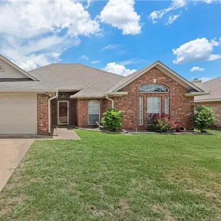 Buy this 4 bed house on 10320 Sierra West Dr in Waco, Texas