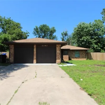 Rent this 3 bed house on 2205 Rogers Circle in Norman, OK 73071