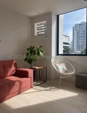 Rent this 2 bed apartment on Calle Los Fundadores in Villa Lilla, 0816