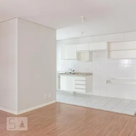 Rent this 2 bed apartment on Rua Jaraguá 489 in Bairro da Luz, São Paulo - SP