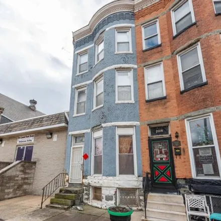 Image 4 - 2017 West North Avenue, Baltimore, MD 21217, USA - House for sale