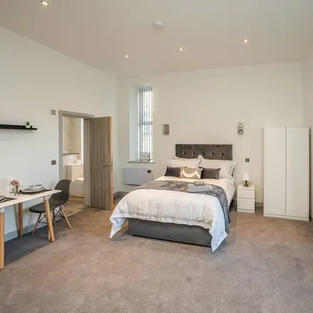 Image 6 - Kirklees, HD1 4DT, United Kingdom - Apartment for rent