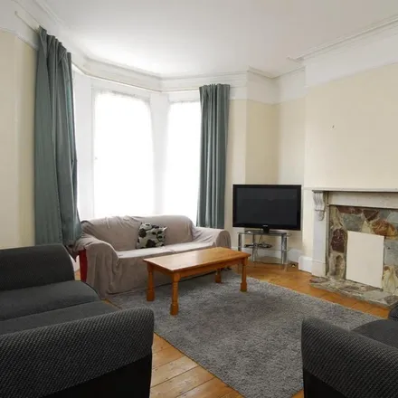 Rent this 4 bed house on 8 Baring Street in Plymouth, PL4 8NF