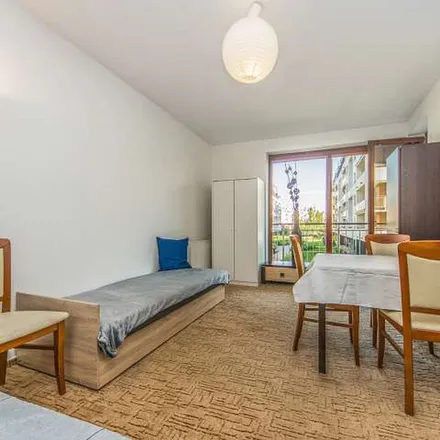 Rent this 3 bed apartment on Zakład Rehabilitacji Ambulatoryjnej in Fromborska, 80-389 Gdańsk