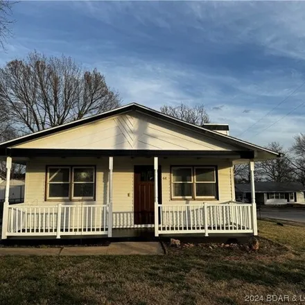 Buy this 3 bed house on 16 Leonard Street North in Camdenton, MO 65020